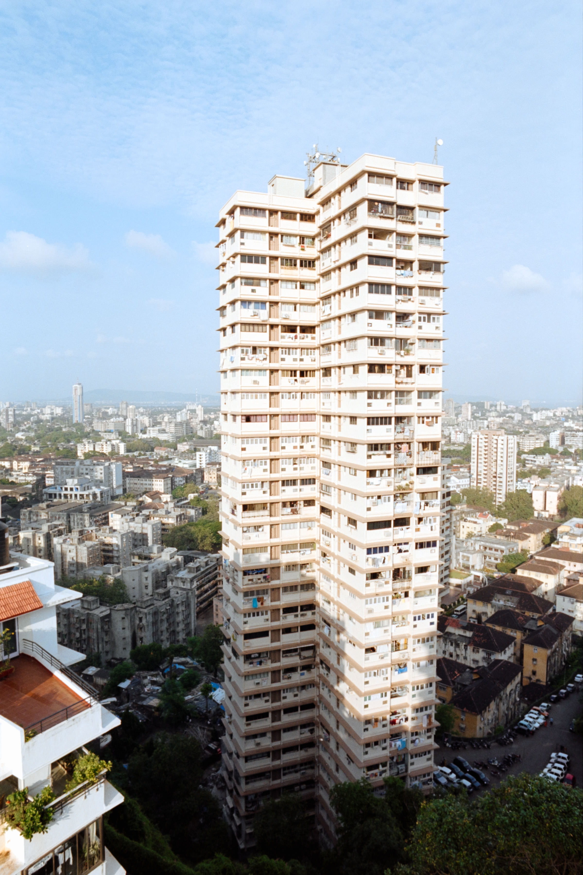 AHP F2004 09 001 sc250526 img26 NLP